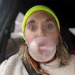 Meet your Posher, Lucy